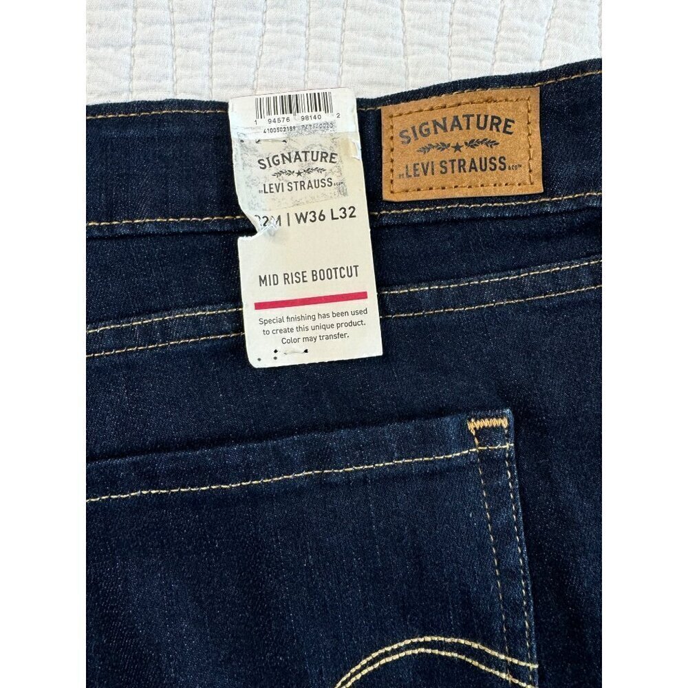Levi’s Women's Signature Mid Rise BootCut Simply Stretch Jeans SZ 22M NEW Wester - Picture 5 of 9